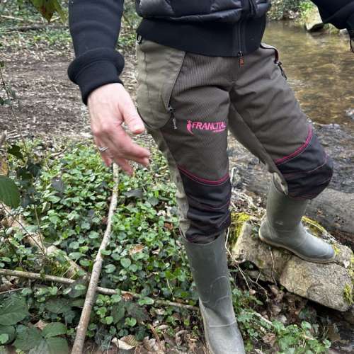 hosen-fuer-frauen-iraty (3).jpg