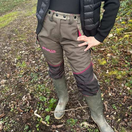 hosen-fuer-frauen-iraty (4).jpg